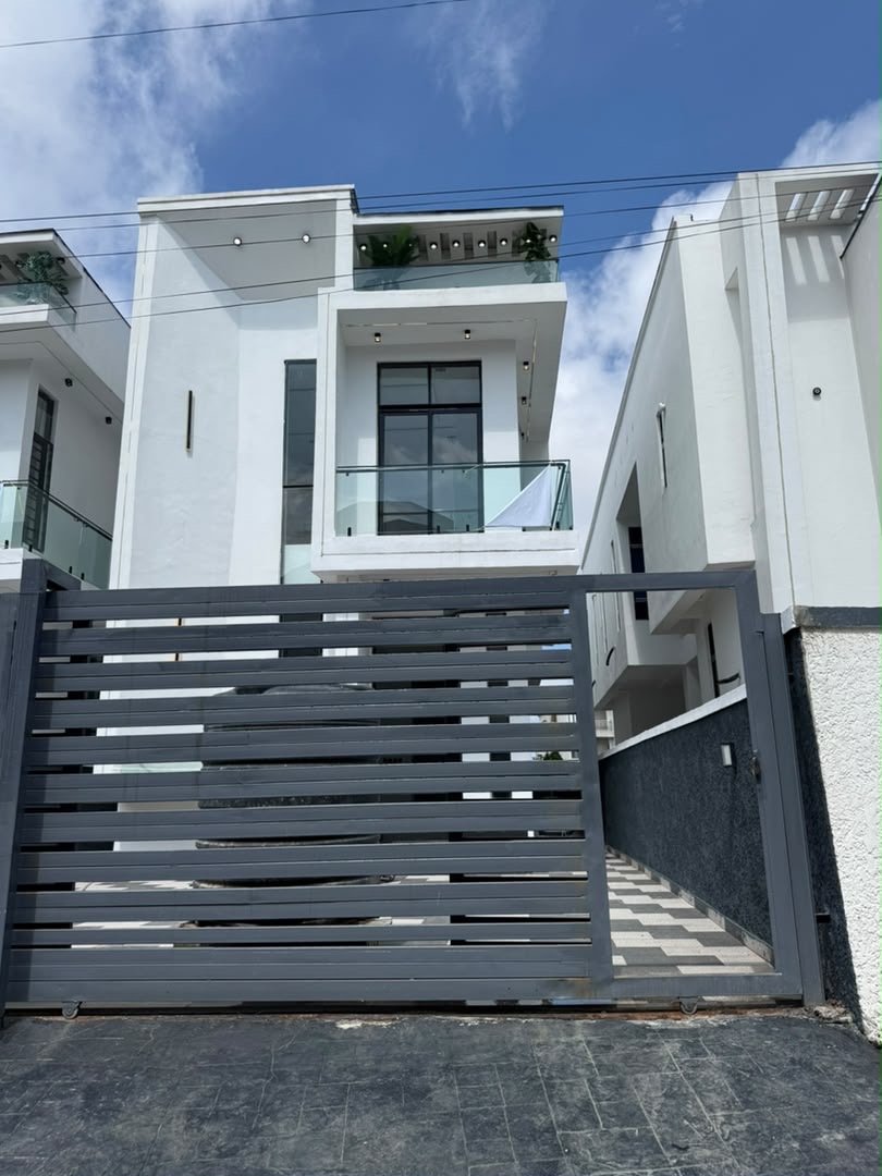 Newly Built 4 Bedroom Detached Duplex for Sale — main image